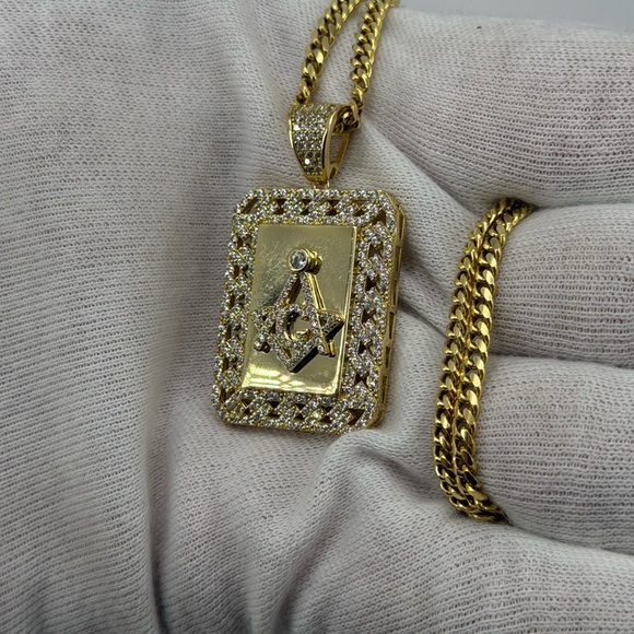 Masonic Square & Compass Pendant 18K Gold Dipped Silver Iced CZ Approx 12g - Picture 3 of 8